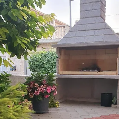 Sisters - Free Parking Apartment *