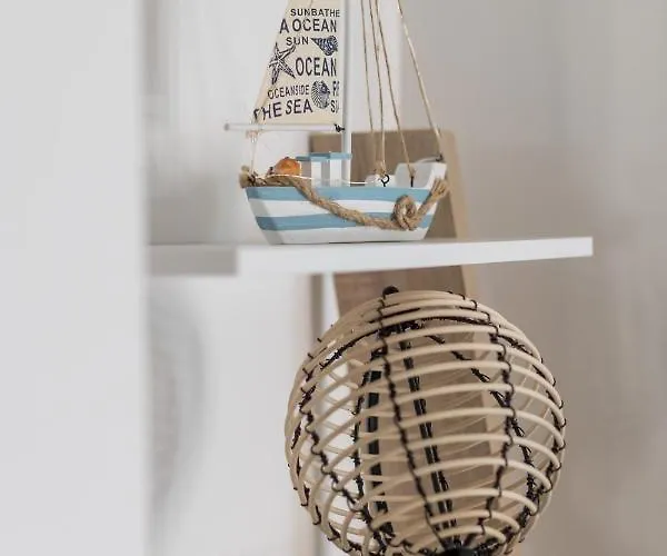 Sisters - Free Parking شقة