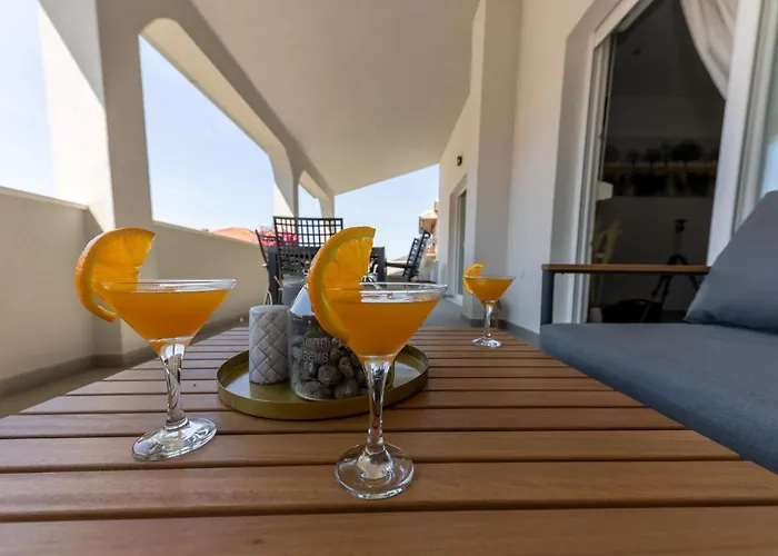 Sisters - Free Parking شقة